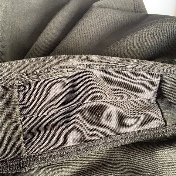 Black Nike Capri Leggings Medium - Picture 6 of 6